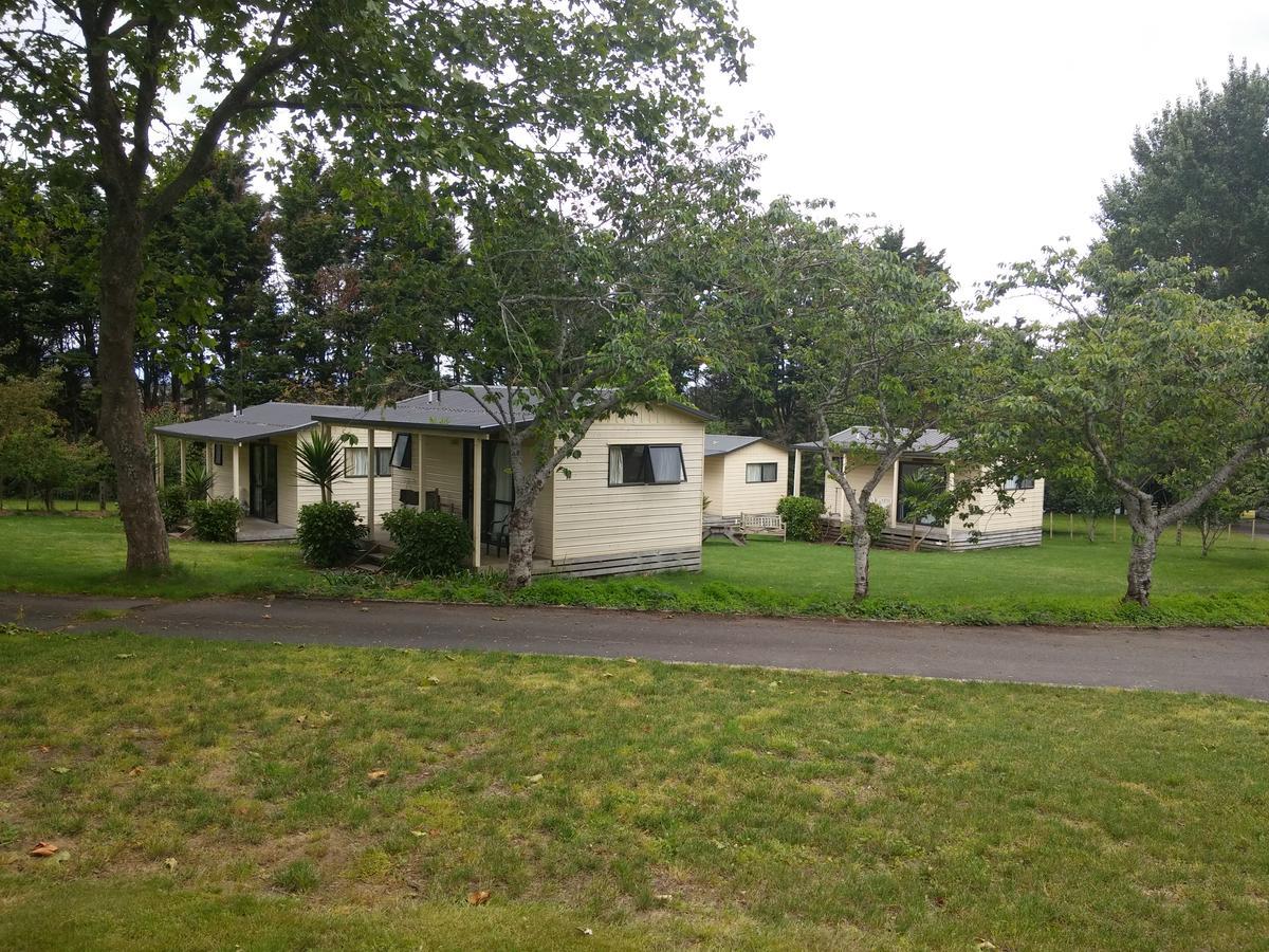 Hamilton Golf Lodge Bagian luar foto
