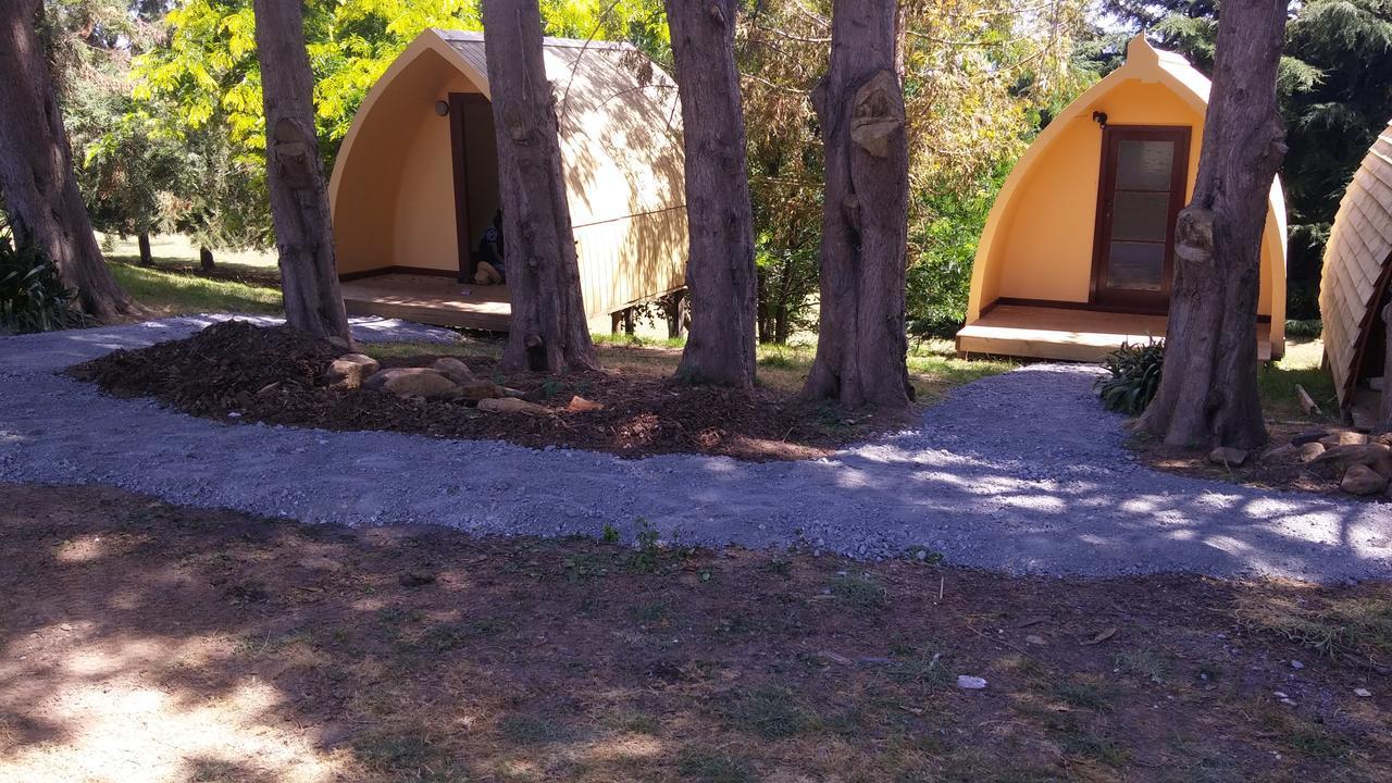 Hamilton Golf Lodge Bagian luar foto
